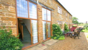 Holiday Cottages In Northamptonshire East Haddon Grange Self